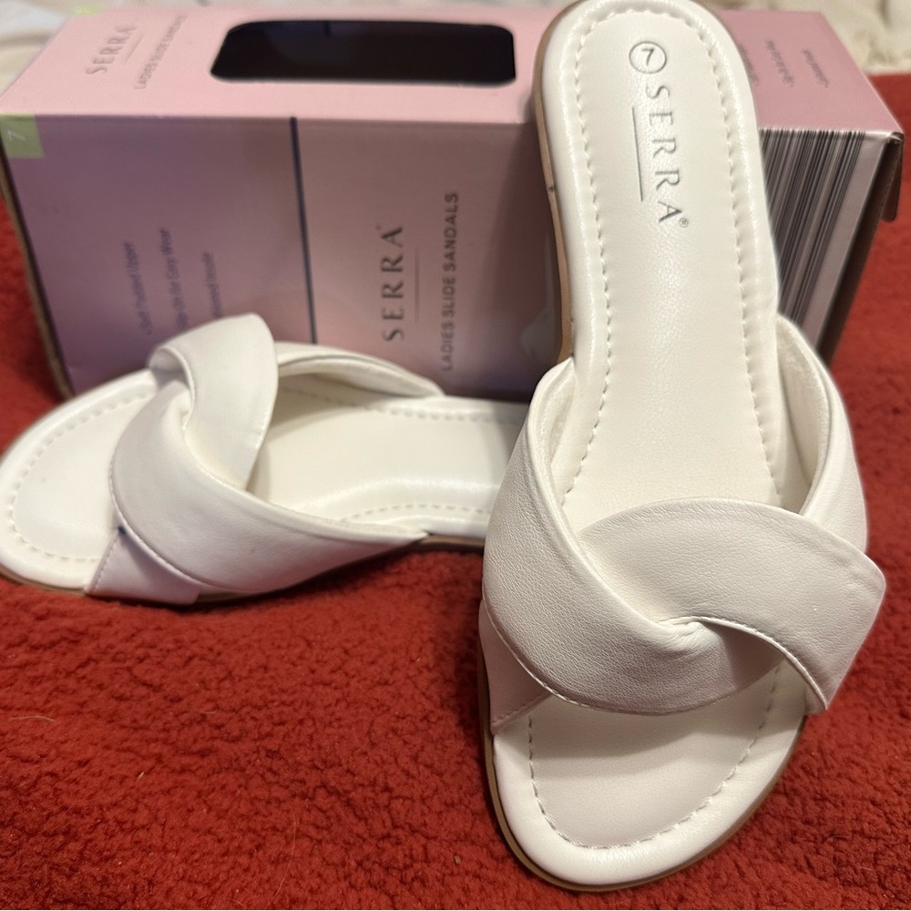 Serra White Sandals Minimalist Design